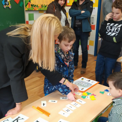 Prohlídka školy pro budoucí prvňáčky a jejich rodiče