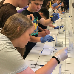 Neznámá látka - výzva pro IX.B