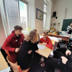 Hra na hraně VIII.C