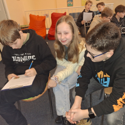 Žáci VI. A v knihovně