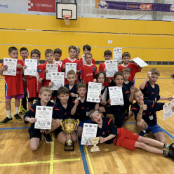 Florbalový turnaj - 1. a 4. místo