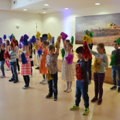 Den matek, Chválkovice