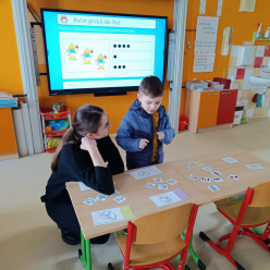 Prohlídka školy pro budoucí prvňáčky a jejich rodiče