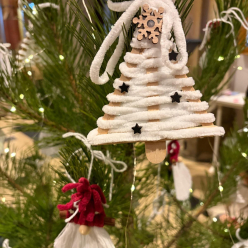 Zdobení vánočního stromečku v kostele sv. Mořic - ŠD